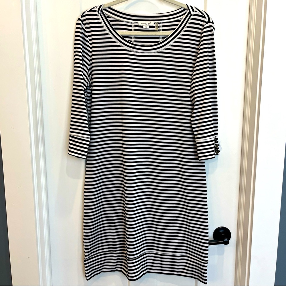 Simply Noelle Dress Women’s Sz S / M Stretch Knit Black‎ & White Stripe Sheath
